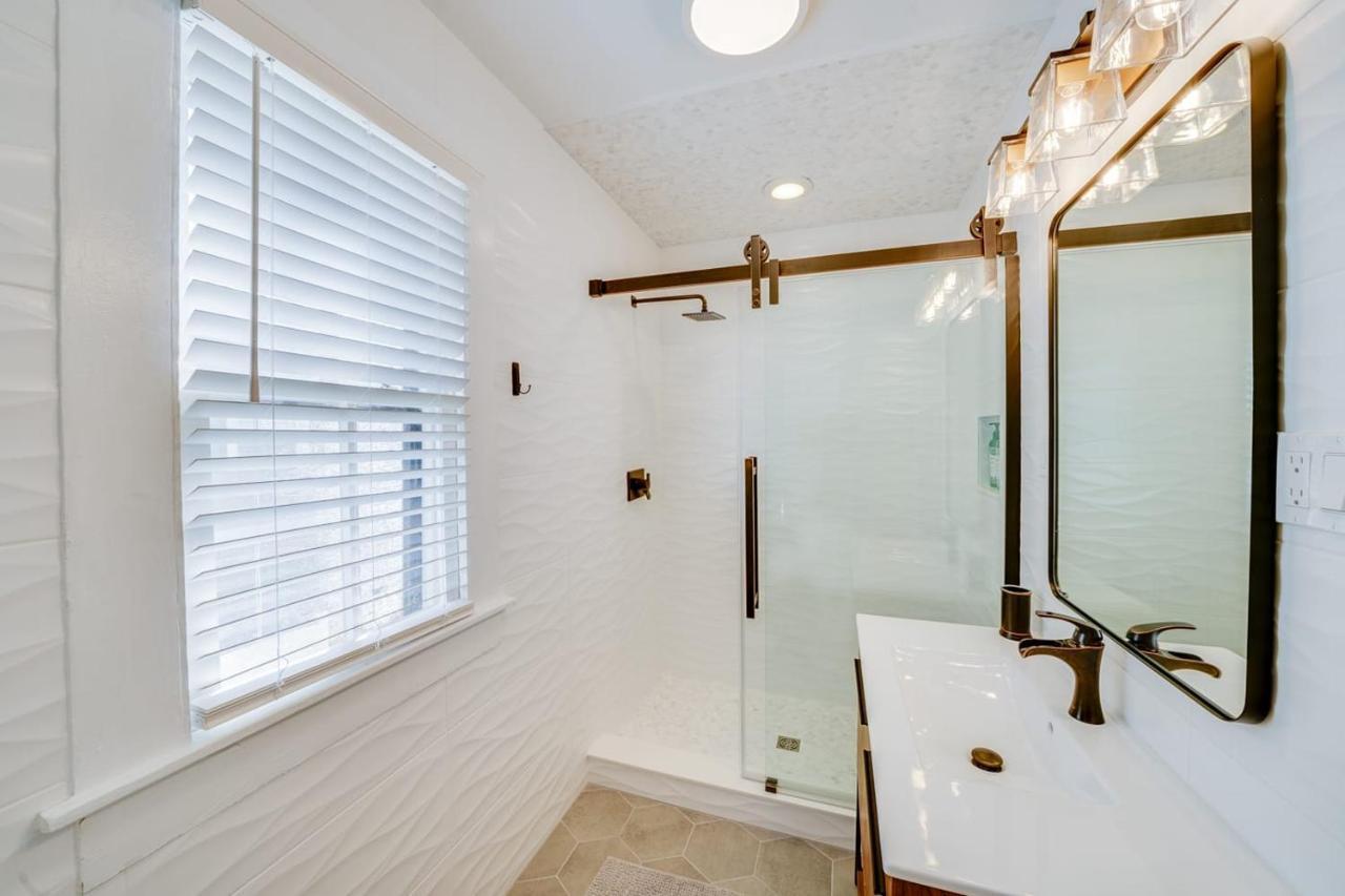 Updated Early 1900S 2Br Cottage Walking Distance To Downtown With Onsite Parking St. Augustine Exterior photo